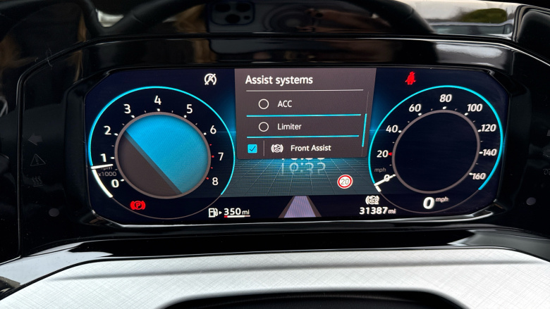 Volkswagen Golf 1.5 TSI Life 5dr Petrol Hatchback